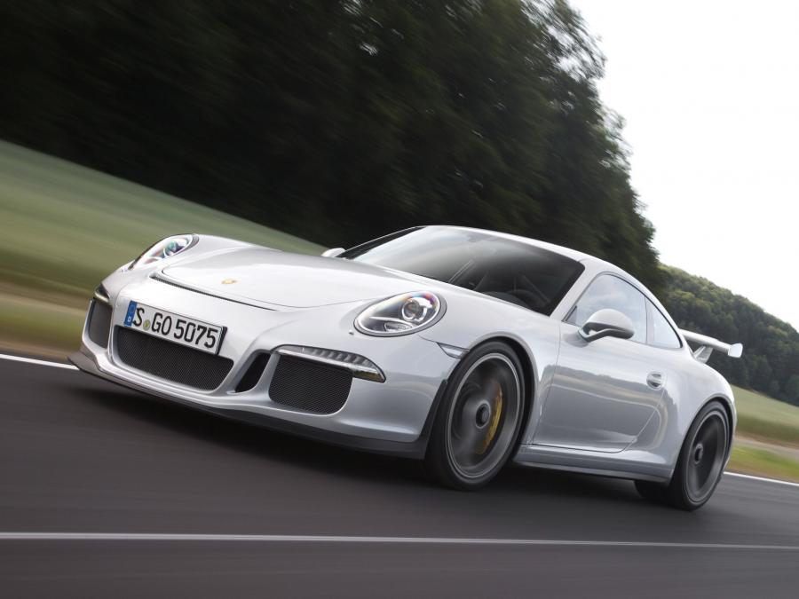 Porsche 911 GT3 2013 года  (фото 32 из 78)
